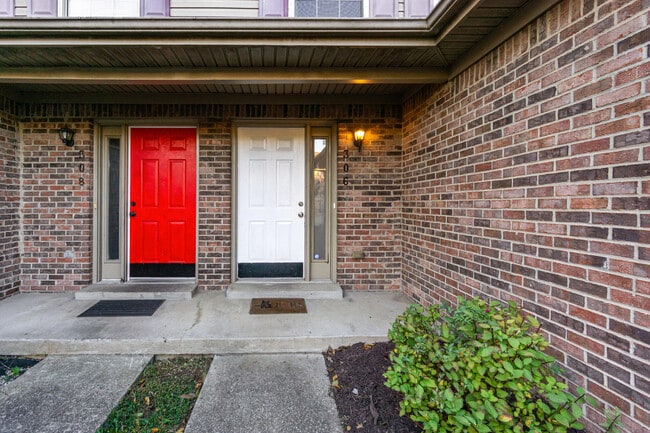 Building Photo - 306 Alex Ln