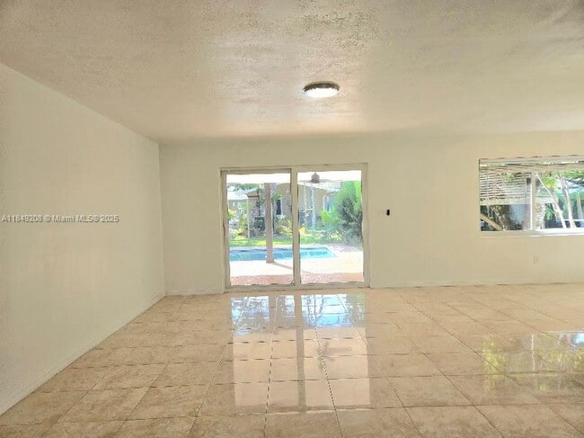 Building Photo - 19000 Sterling Dr