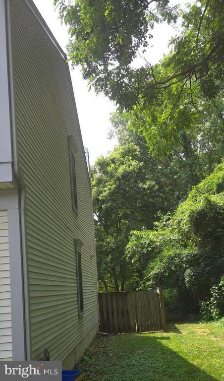 Building Photo - 7112 Cold Spring Ct