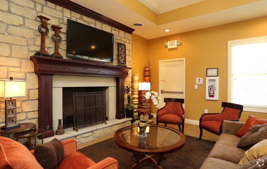 Remington Place 1440 W Kemper Rd Cincinnati OH 45240 Apartment Finder