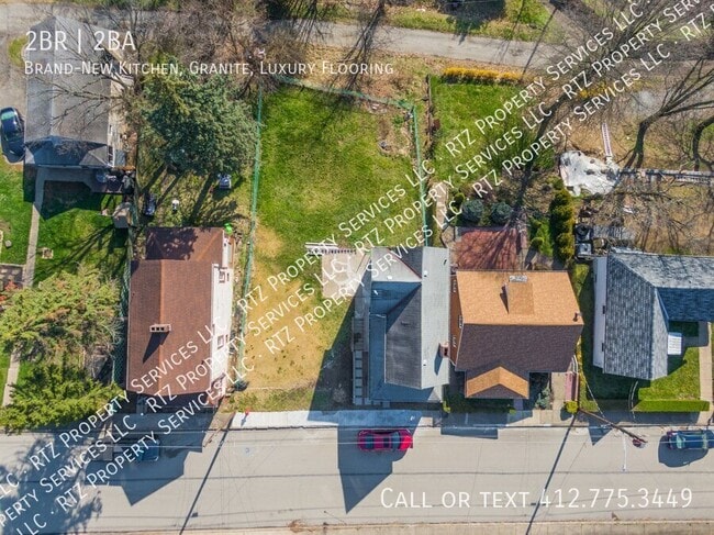 Building Photo - 705 Burbridge St