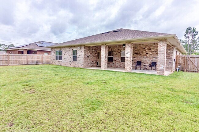 Building Photo - 9209 Ridge Rd