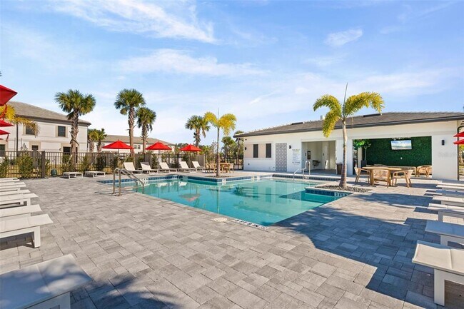 Building Photo - 8058 Gulfstream Ct