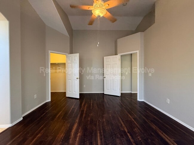 Building Photo - 13444 W Rhine Ln