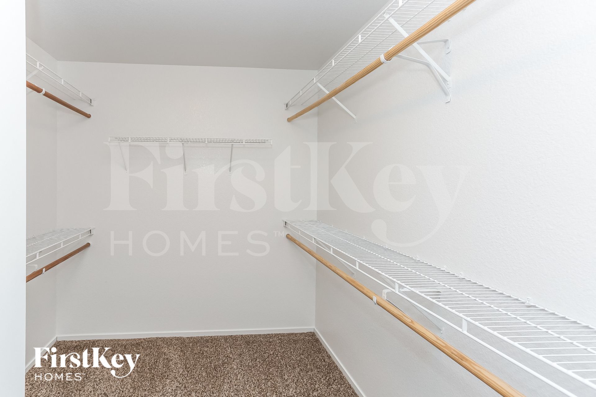 Building Photo - 5508 Crinoline Ave