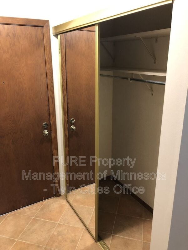 Building Photo - 3153 Old Hwy 8