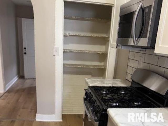 Building Photo - 500 S Douglas Ave