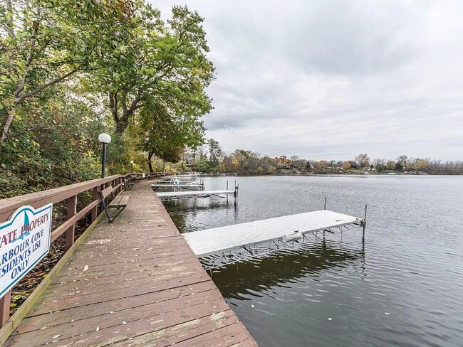 Building Photo - 9663 Harbour Cove Ct