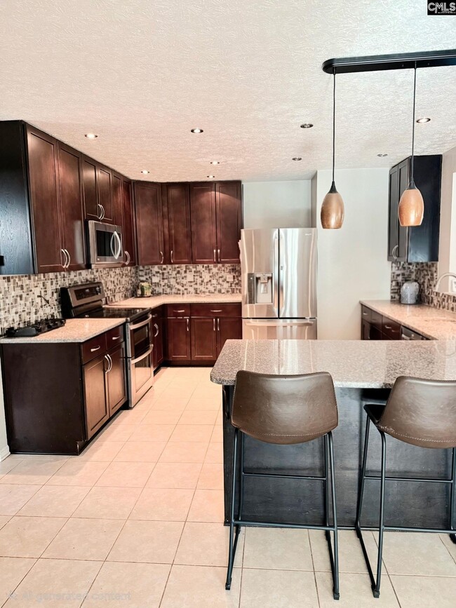 Building Photo - 1906 Leesburg Dr