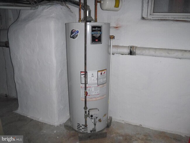 Building Photo - 540 George St