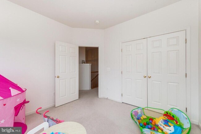 Building Photo - 8366 Derwent Valley Ct