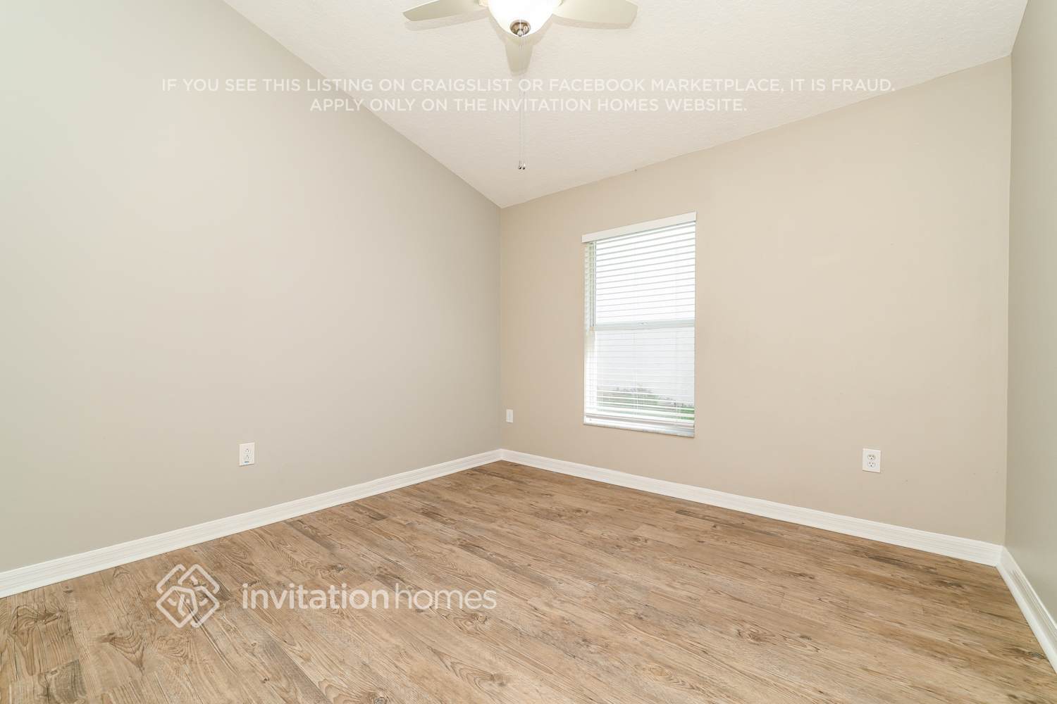 Building Photo - 16320 Bridgeglade Ln