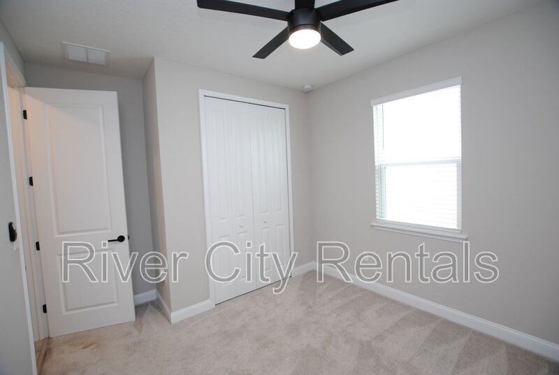 Building Photo - 6997 Red Timber Rd