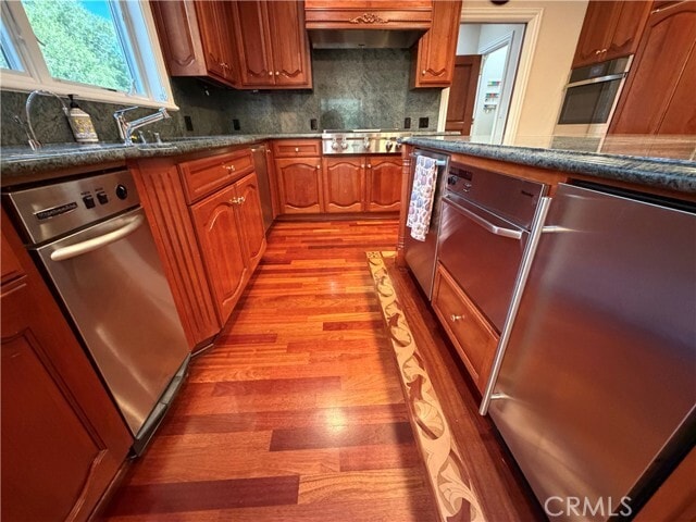 Building Photo - 28080 Laura Ct