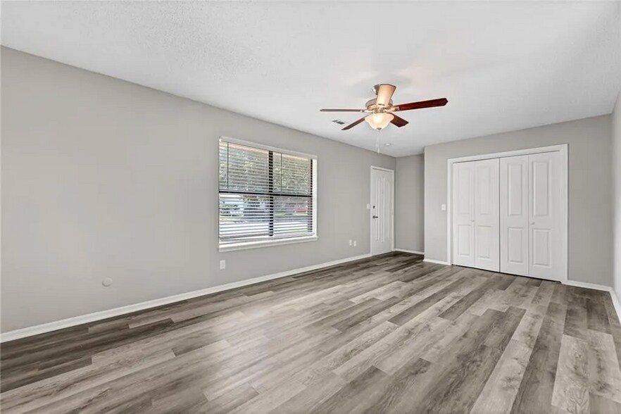 Building Photo - 2732 N Arroyo Ave