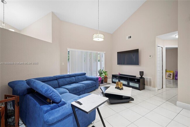 Building Photo - 15233 NW 87th Ct
