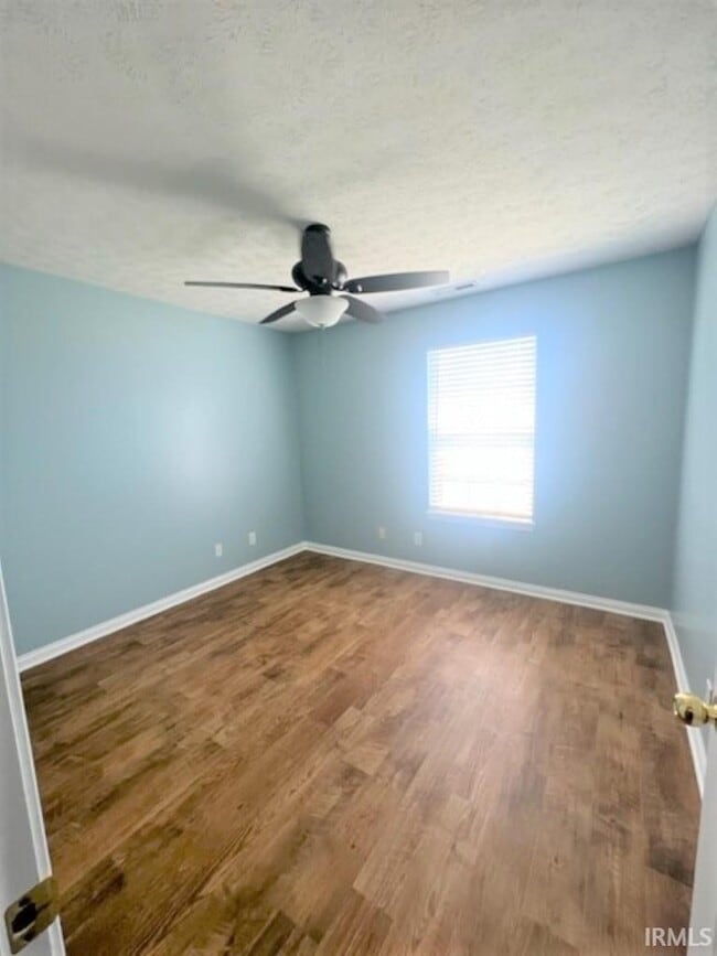 Building Photo - 4642 Penrod Ct