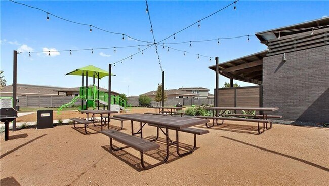 Building Photo - 437 Agave Azul Wy