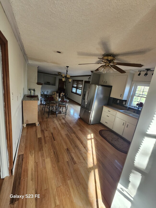 Building Photo - 8109 Concho Rd