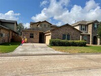 Building Photo - 9616 Hamilton Dr