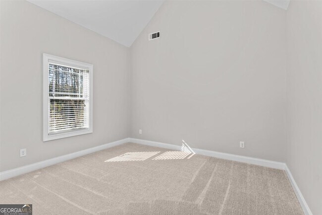 Building Photo - 1000 McInteer Cir