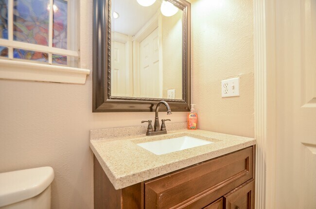 Building Photo - 12123 Ryewater Dr