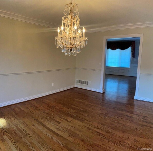 Building Photo - 5317 S Cimarron Rd