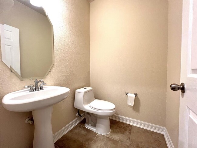 Building Photo - 5307 Riverstone Crossing Dr