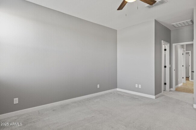 Building Photo - 17350 W Alexandria Way