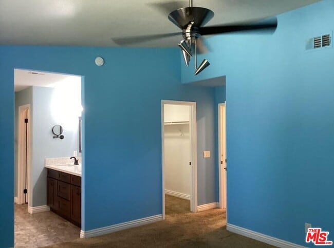 Building Photo - 2657 Sandstone Ct