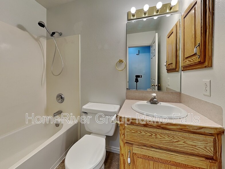 Building Photo - 3012 Jackie Ct