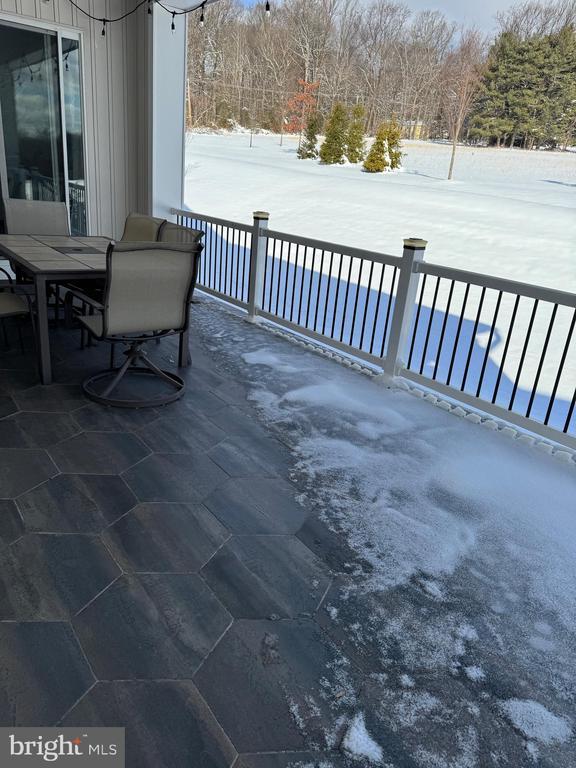 Building Photo - 125 Maggie Ln