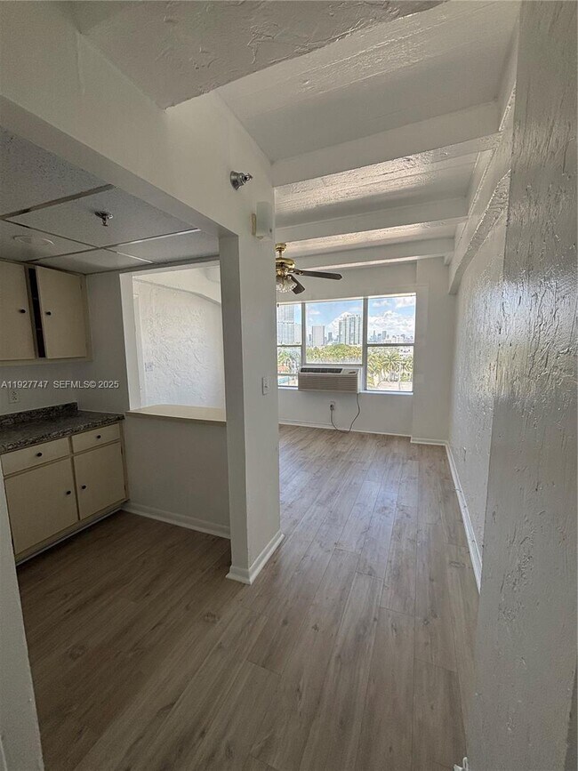 Building Photo - 800 Washington Ave