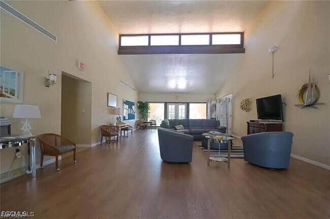 Building Photo - 6136 Whiskey Creek Dr
