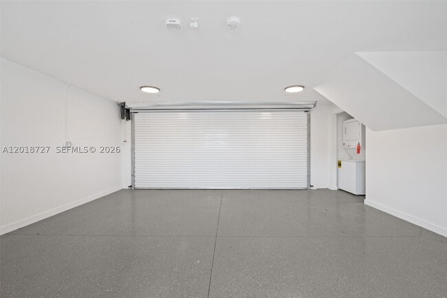 Building Photo - 724 NW 55th St