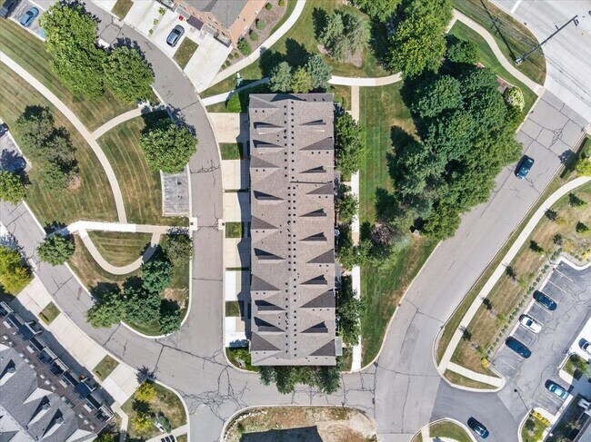 Building Photo - 39763 Rockcrest Cir