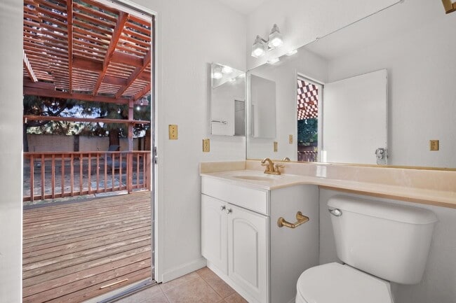 Building Photo - Beautifully Updated Four Bedroom Fremont Retreat w/ Views in Historic Niles