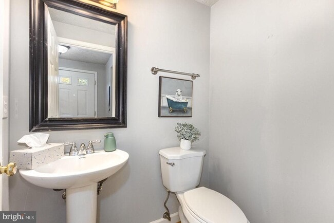Building Photo - 14135 Honey Hill Ct