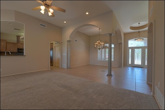 Building Photo - 1435 Cloud Ridge Dr