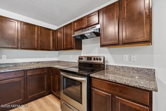 Building Photo - 129 Wellwood Ln