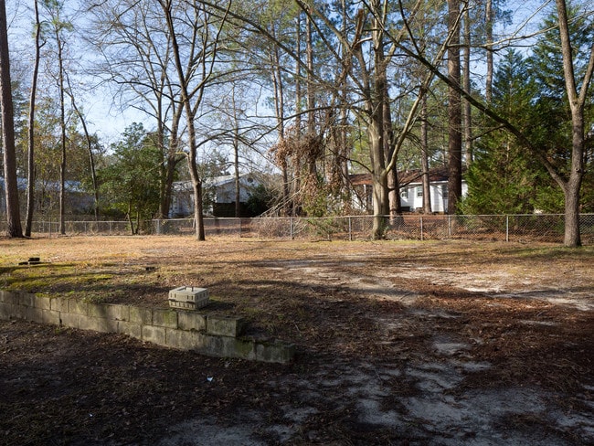 Building Photo - 1623 Van Buren Ave