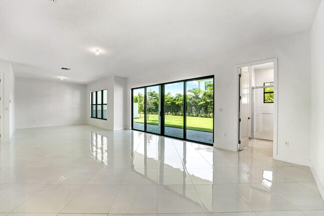 Building Photo - 9099 Silver Marsh Ln