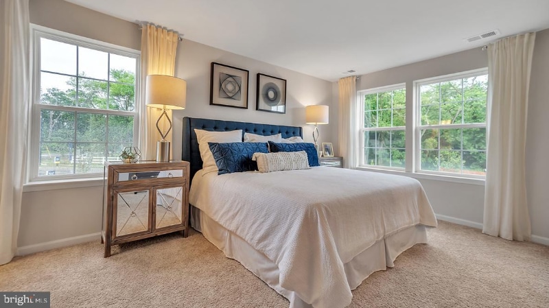 Building Photo - 20 Peregrine Way