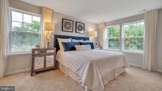 Building Photo - 35 Nelsons Wy