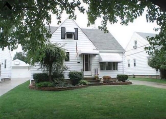Building Photo - 24660 Puritan Rd