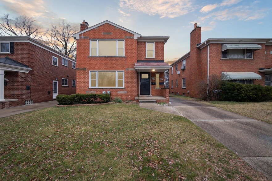 Primary Photo - 206 Catalpa Dr