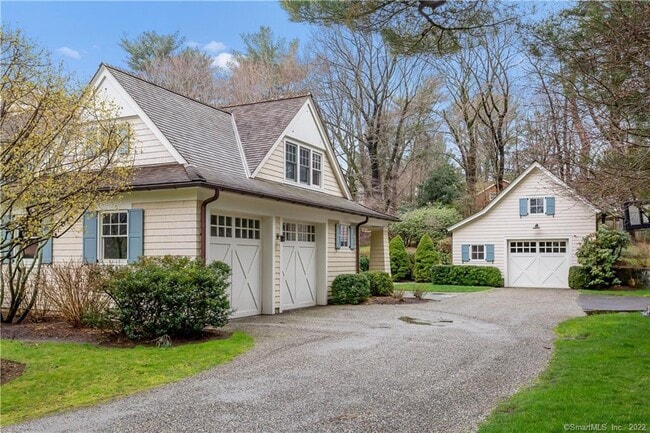 Building Photo - 6 Searles Rd