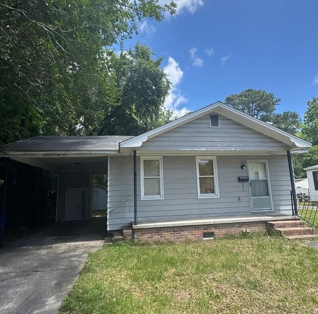 Building Photo - 4008 Gary Dr
