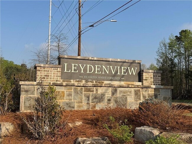 Building Photo - 6719 Armonia Dr