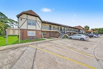 Building Photo - 3150 Sir Hamilton Cir